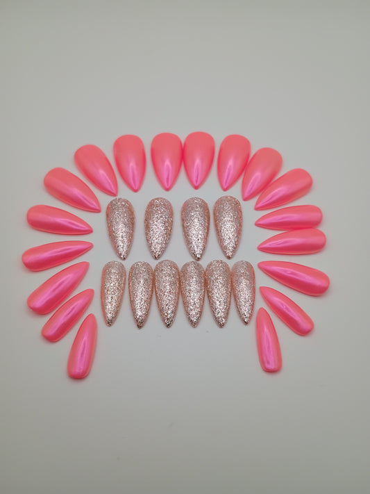 Pointed Pink